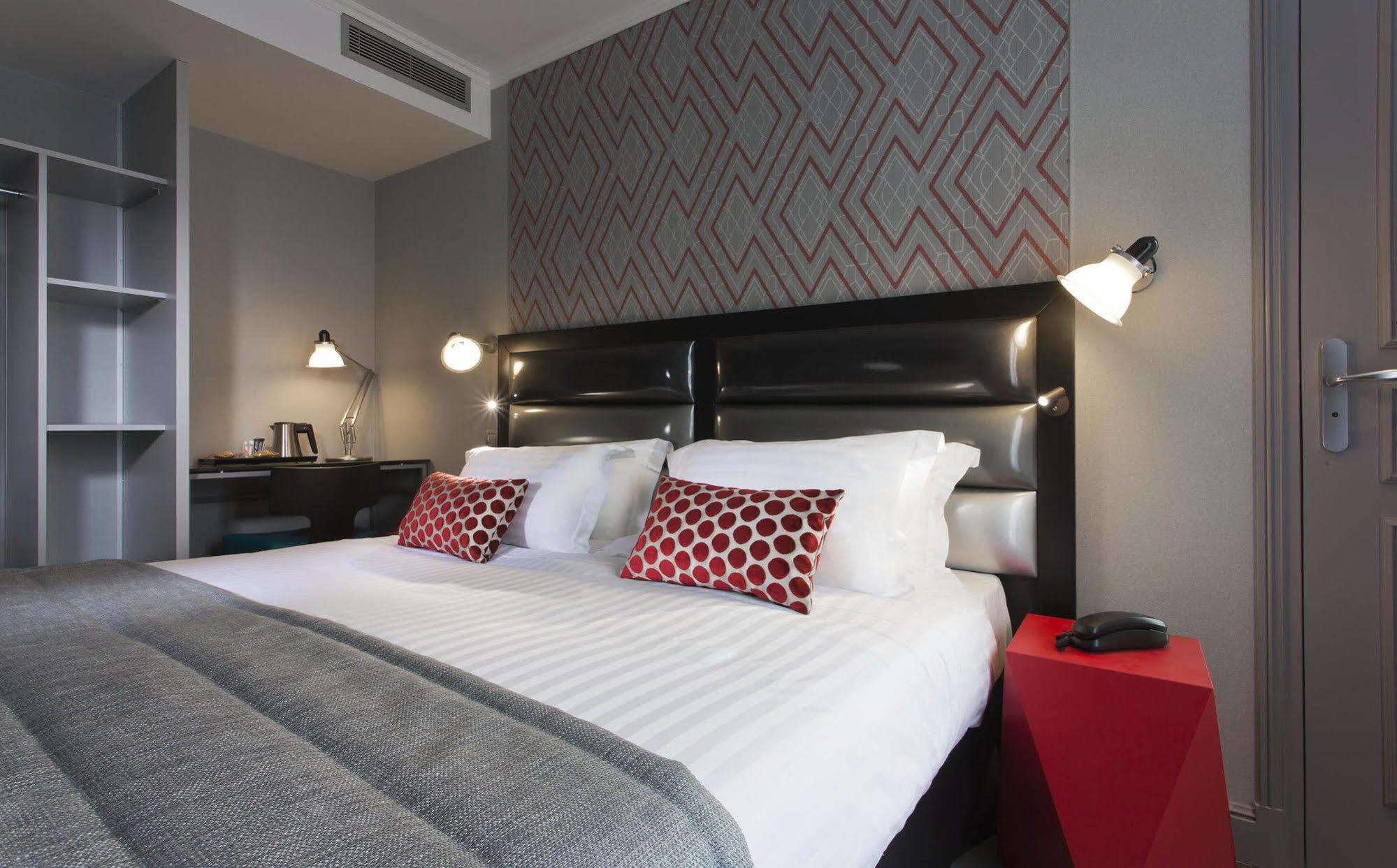 Hotel Garance Paris Exterior photo